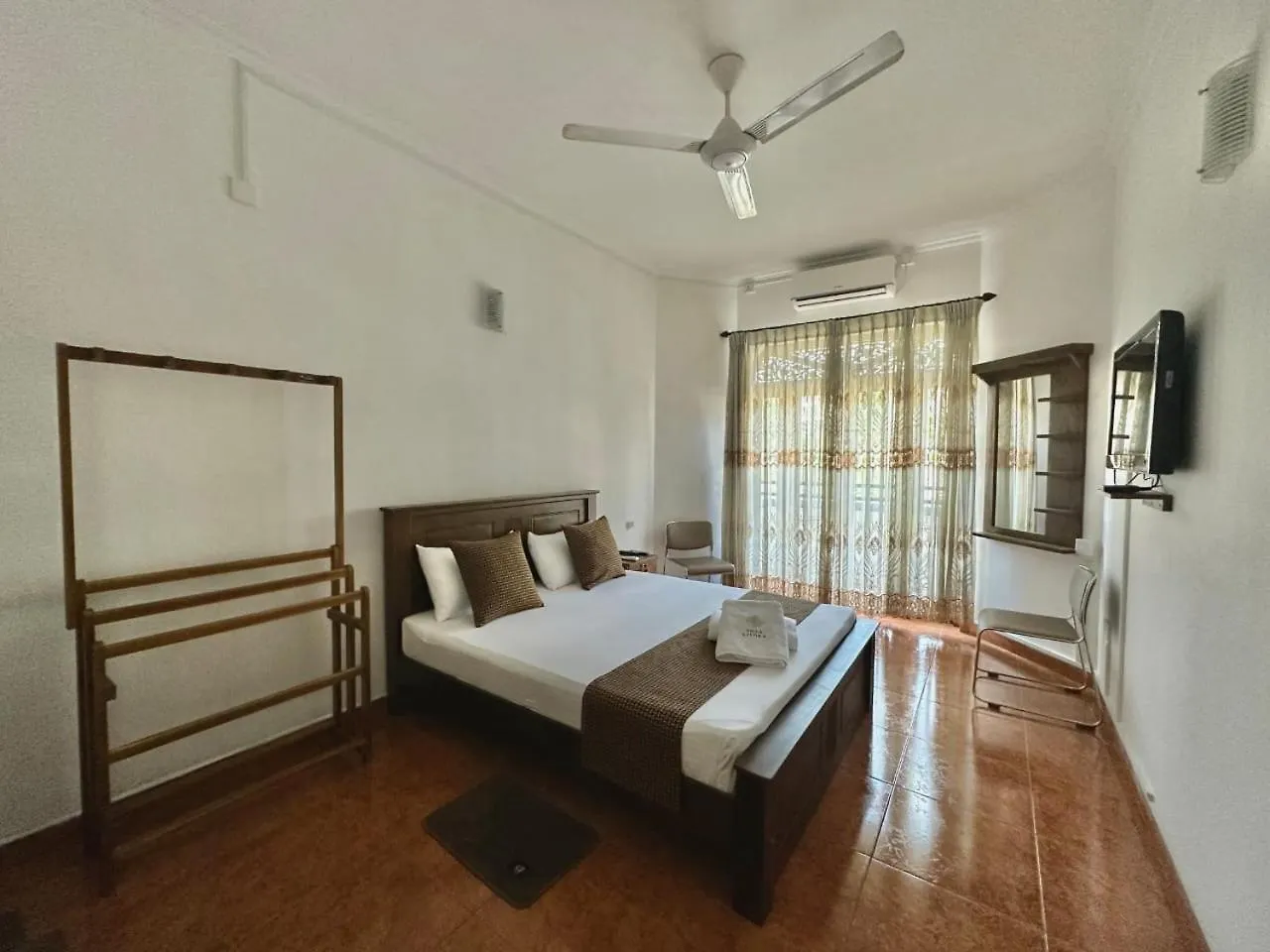 ** Hotel Villa Liyora Kandy Sri Lanka